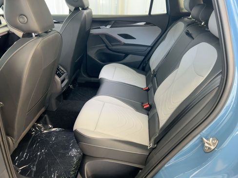 New 2026 Volkswagen Tiguan SE R-Line image 15