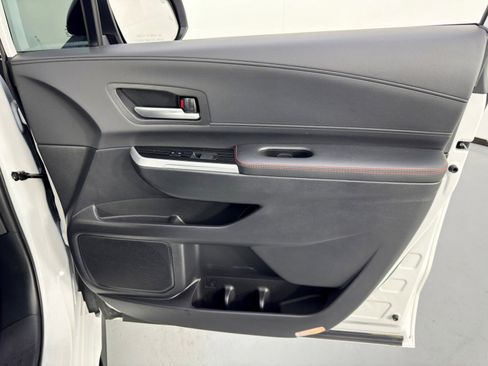 Used 2025 Toyota Sienna XSE w/ XSE Plus Package image 47