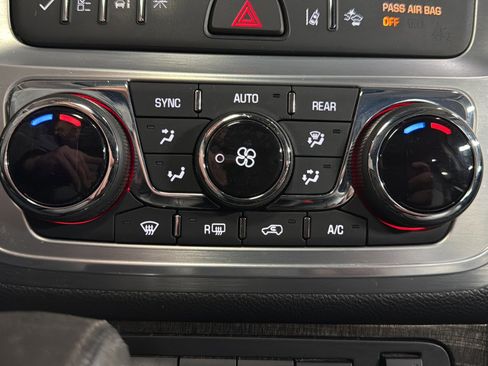 Used 2016 GMC Acadia SLT w/ Open Road Package image 27