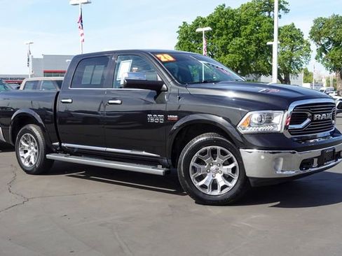 Used 2017 RAM 1500 Limited image 6