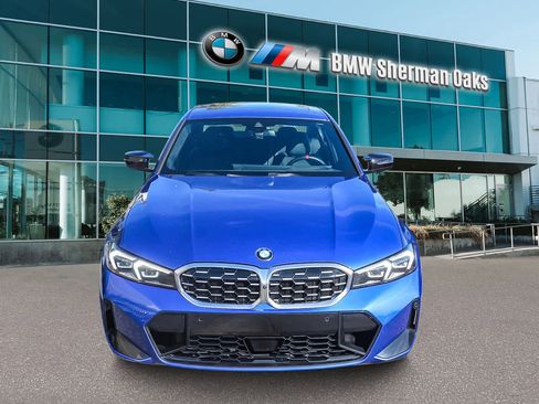 Used 2025 BMW M340i image 2