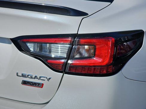 Certified 2024 Subaru Legacy Limited AWD/4WD image 37