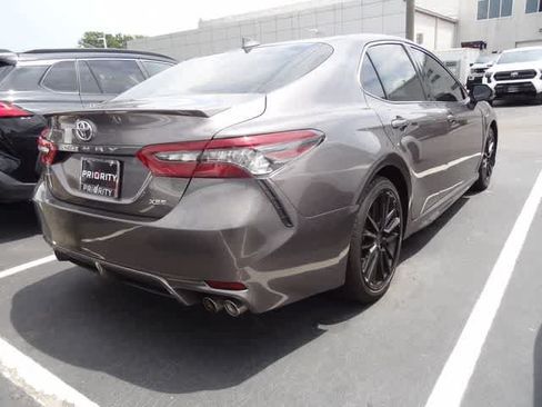 Used 2024 Toyota Camry XSE FWD image 6
