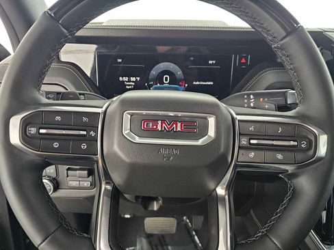 New 2026 GMC Yukon XL Elevation AWD/4WD image 24