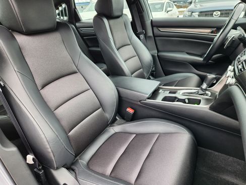 Used 2019 Honda Accord Sport image 14
