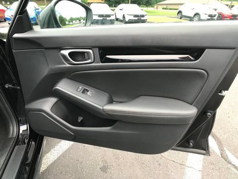 Used 2023 Honda Civic EX-L image 29