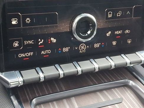 Used 2025 GMC Sierra EV Denali image 20