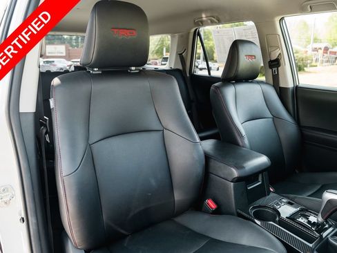 Used 2024 Toyota 4Runner TRD Off-Road Premium AWD/4WD image 30