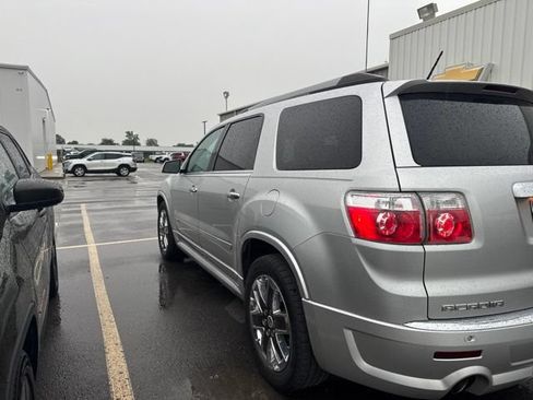 Used 2011 GMC Acadia Denali FWD image 5