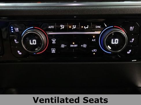 Used 2024 Chevrolet Silverado 3500 LTZ w/ LTZ Plus Package AWD/4WD image 48