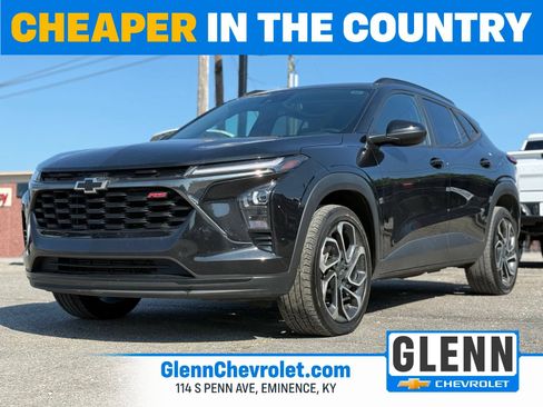 Used 2024 Chevrolet Trax RS w/ Driver Confidence Package FWD image 1