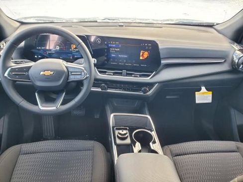 New 2026 Chevrolet Equinox LT image 8