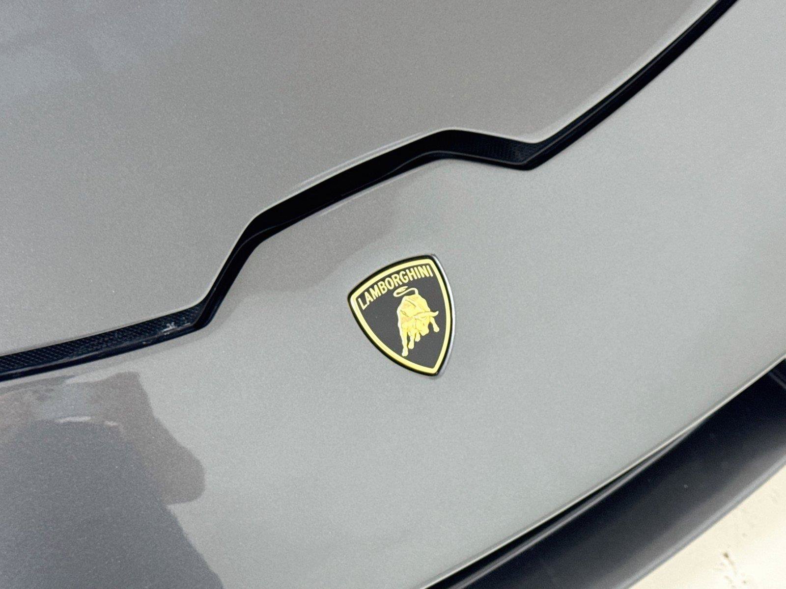 Used 2017 Lamborghini Huracan LP 580-2 RWD image 30