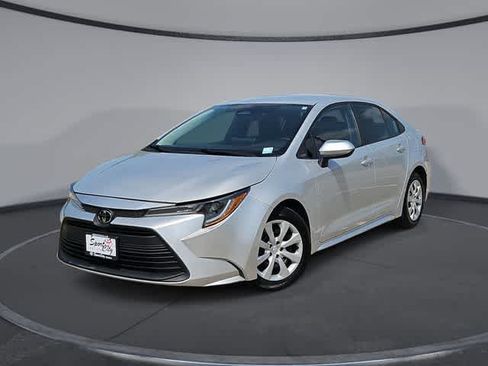Used 2024 Toyota Corolla LE FWD image 1