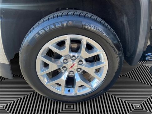 Used 2018 GMC Sierra 1500 SLT w/ SLT Premium Package image 11