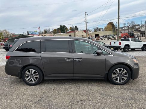 Used 2014 Honda Odyssey Touring Elite image 10