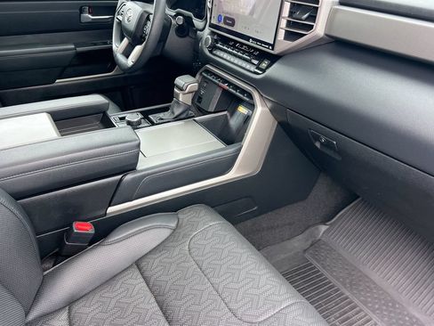 Certified 2023 Toyota Sequoia Limited AWD/4WD image 19