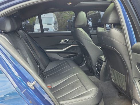 Used 2021 BMW 330i Sedan w/ Convenience Package image 28