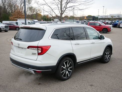 Used 2019 Honda Pilot Touring image 19