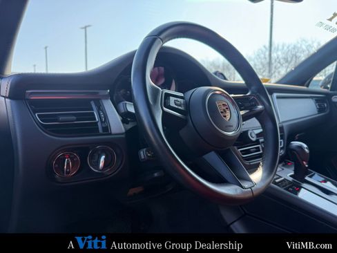 Used 2024 Porsche Macan S image 17