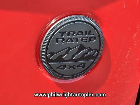 Used 2024 Jeep Gladiator Sport image 15