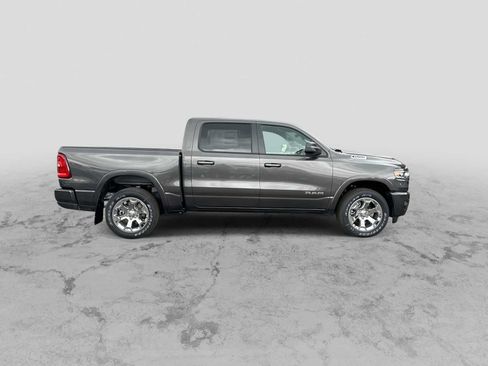 New 2026 RAM 1500 Big Horn AWD/4WD image 9