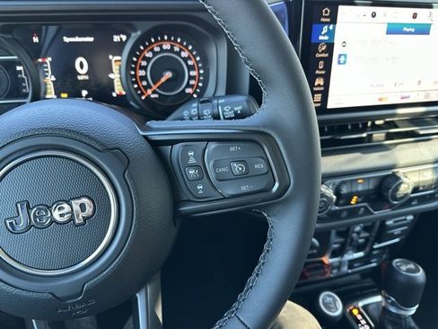 New 2026 Jeep Wrangler Unlimited Rubicon image 26