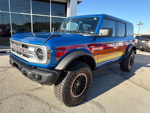 Used 2025 Ford Bronco Big Bend w/ Black Diamond Package image 3