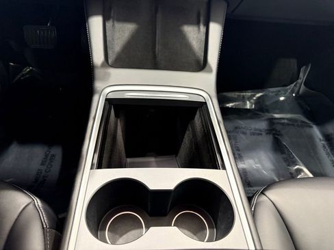 Used 2022 Tesla Model 3 Base image 34