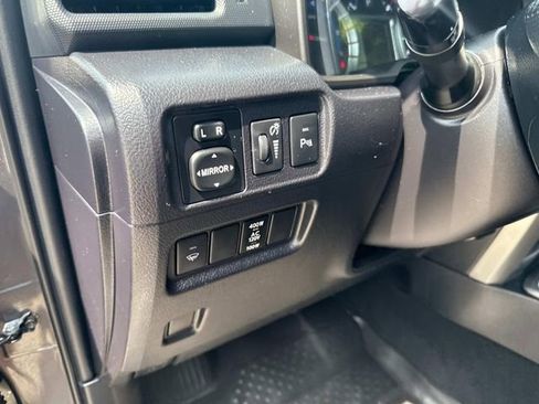 Used 2018 Toyota 4Runner Limited image 23