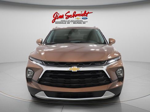 Used 2023 Chevrolet Blazer LT w/ Convenience Package FWD image 3