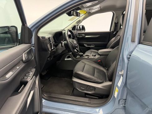 Used 2024 Ford Ranger Lariat w/ FX4 Off-Road Package AWD/4WD image 6