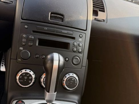 Used 2007 Nissan 350Z Enthusiast RWD image 3