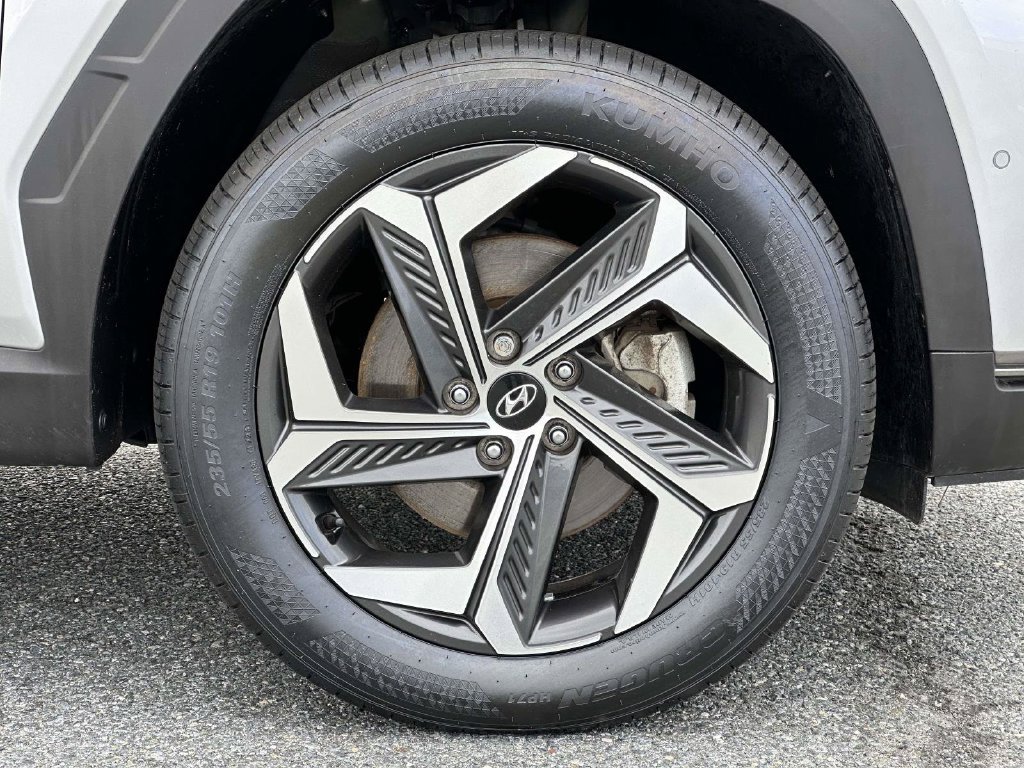 Used 2024 Hyundai Tucson Limited AWD/4WD image 8