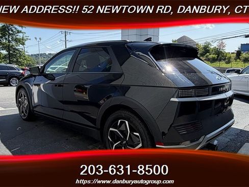 Used 2024 Hyundai Ioniq 5 SE RWD image 3