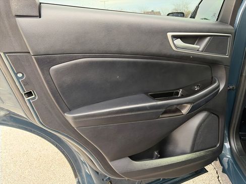 Used 2019 Ford Edge SEL w/ Equipment Group 201A image 27