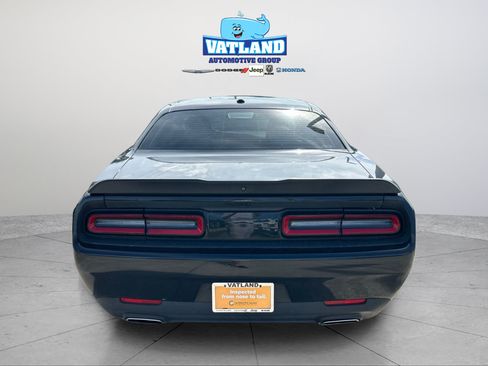 Certified 2022 Dodge Challenger GT w/ Blacktop Package RWD image 4