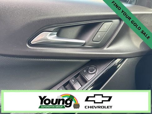 Used 2025 Chevrolet Equinox LT image 19