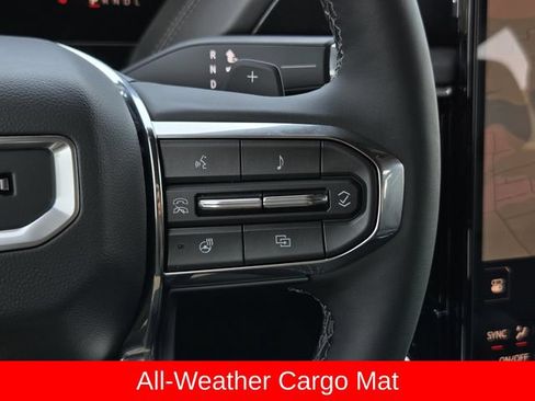 New 2026 GMC Yukon Denali w/ LPO, Floor Liner Package RWD image 23