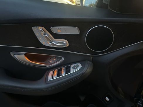 Used 2019 Mercedes-Benz C 300 Sedan image 14