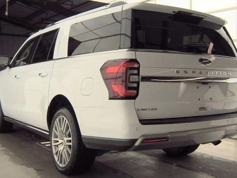 Used 2023 Ford Expedition Max Limited image 8