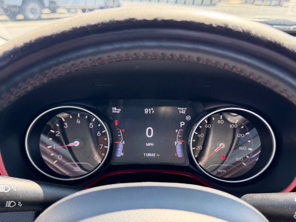 Used 2019 Jeep Compass Trailhawk w/ Cold Weather Group AWD/4WD image 17