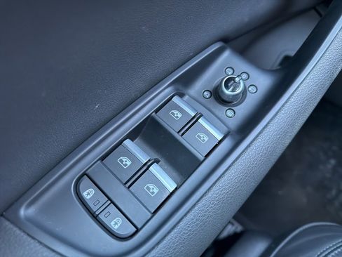 Used 2022 Audi Q7 3.0T Premium image 24