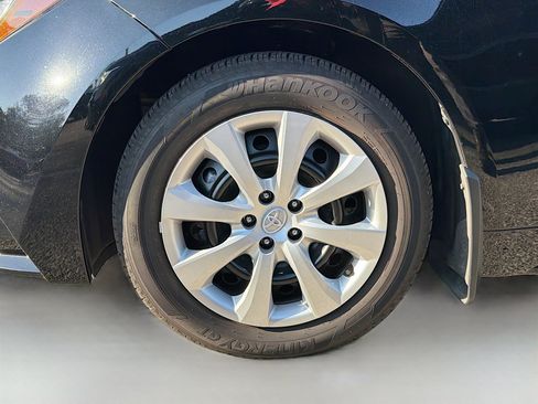 Used 2026 Toyota Corolla LE FWD image 39