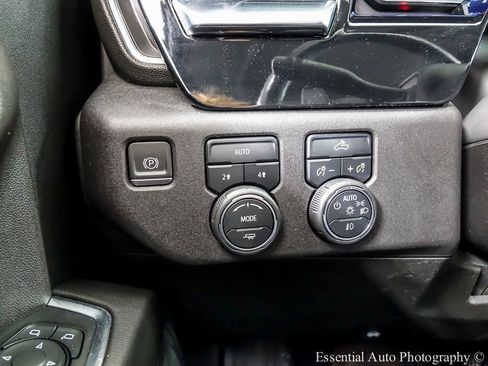 Used 2022 Chevrolet Silverado 1500 RST w/ Rally Edition image 17