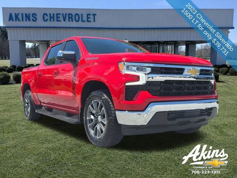 Used 2023 Chevrolet Silverado 1500 LT w/ Protection Package AWD/4WD image 8