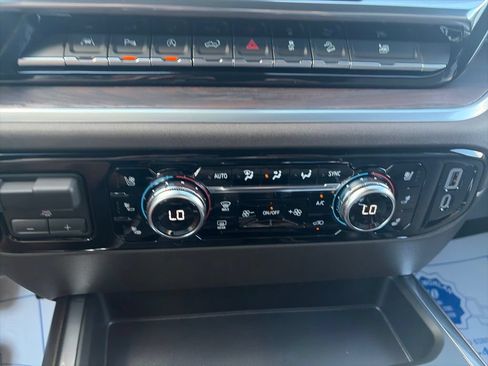 New 2026 GMC Sierra 1500 SLT w/ SLT Premium Plus Package AWD/4WD image 23