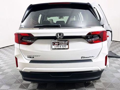 Used 2026 Honda Odyssey EX-L image 22
