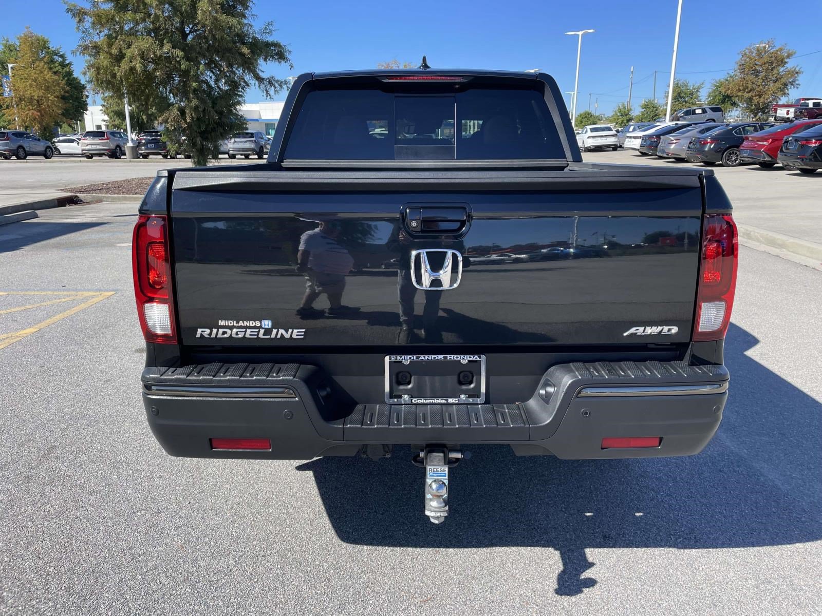 Used 2017 Honda Ridgeline Black Edition image 5