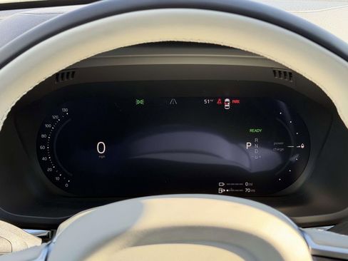 New 2026 Volvo XC60 T8 Ultra w/ Protection Package Premier image 10